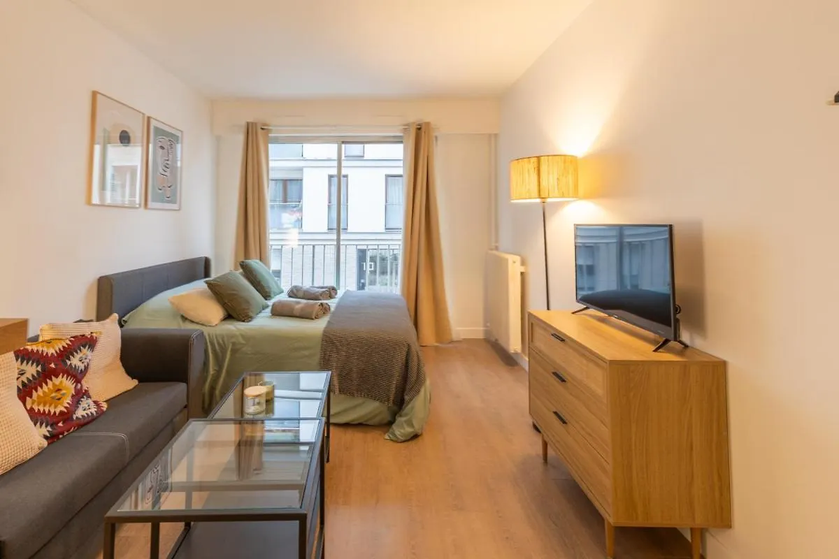 شقة Cosy Parisian Flat *