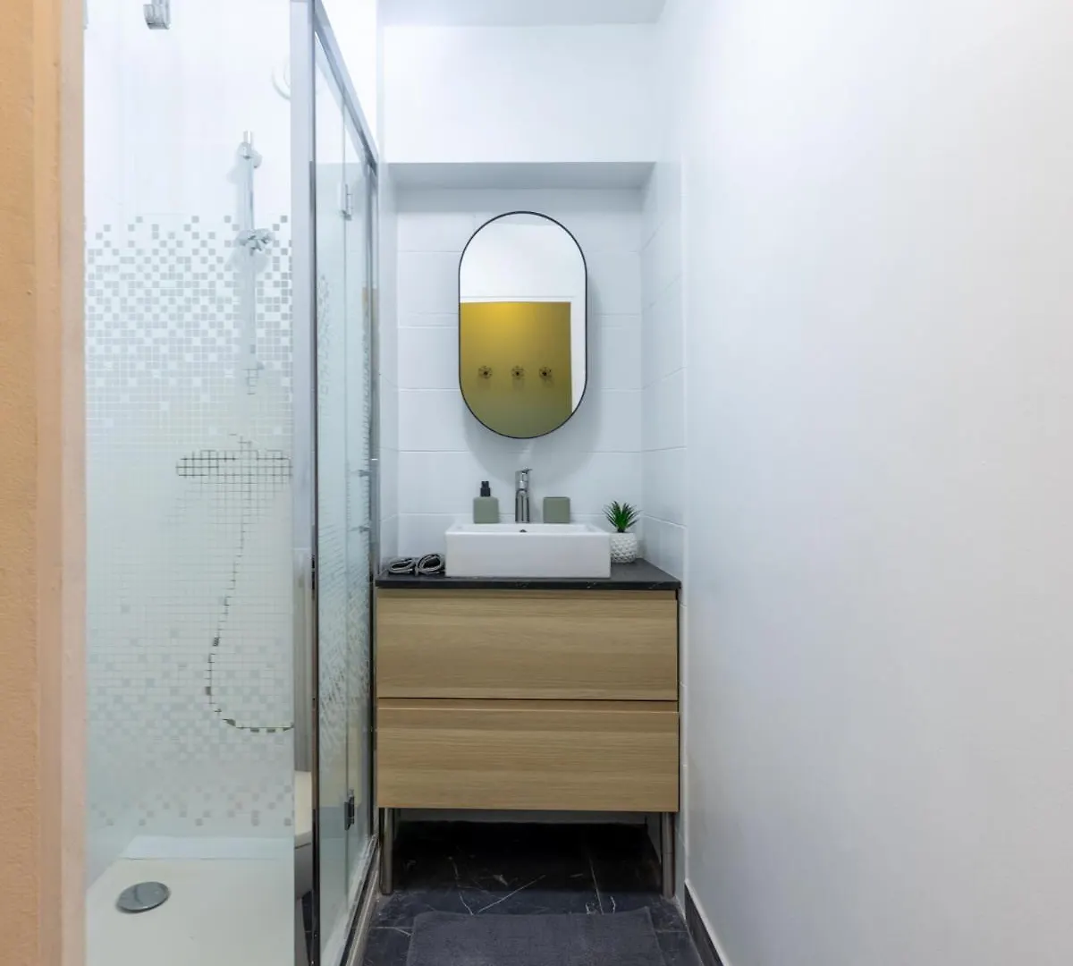 Cosy Parisian Flat Apartman *
